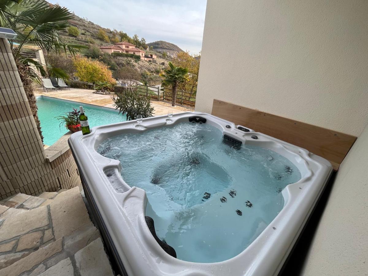 Chambre Au Calme Avec Spa Privatif Gratuit Sud Aveyron Les Palmiers Des Causses Saint-Rome-de-Tarn Exterior foto