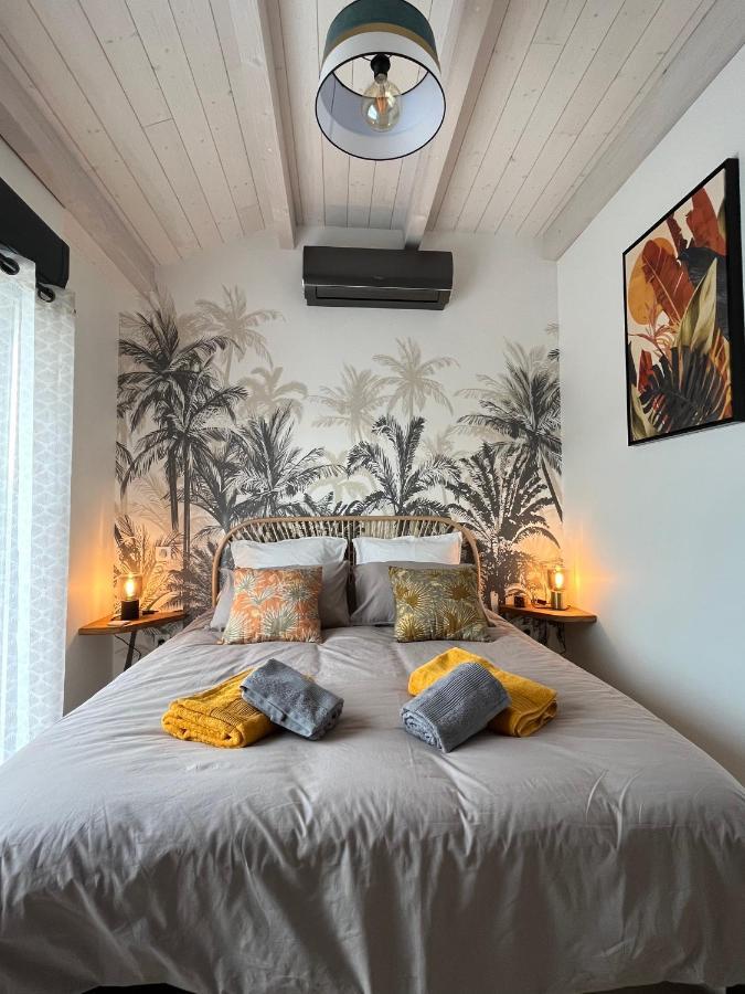 Chambre Au Calme Avec Spa Privatif Gratuit Sud Aveyron Les Palmiers Des Causses Saint-Rome-de-Tarn Exterior foto